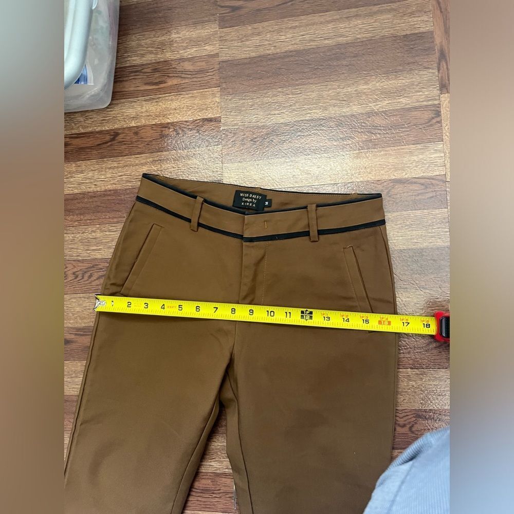MISS DAISY Design by KOREA Brown Cropped Pants Size M Office Academia Basics - Picture 9 of 11